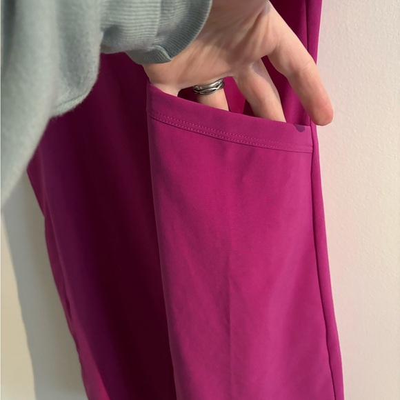 Lou & Grey Sleeveless Midi Dress in Magenta size small - Picture 3 of 6